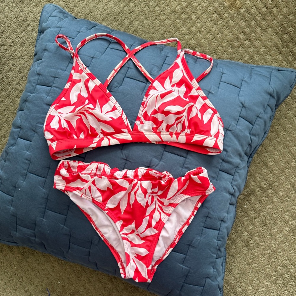Red and White Bikini Set:top medium bottom small